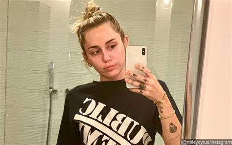 miley cyrus tits|Miley Cyrus Proudly Shows Off a Nip Slip on Instagram